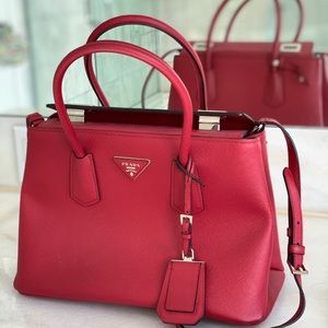 BrandNew Prada Galleria Saffiano leather large bag